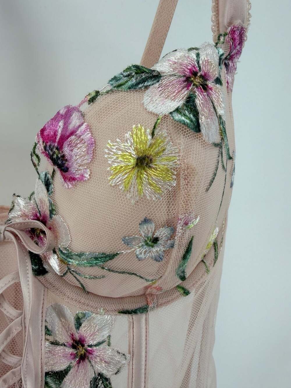 Victoria’s Secret M 2022 Floral Embroidered Corset Bustier Top Blush Pink - Picture 9 of 9